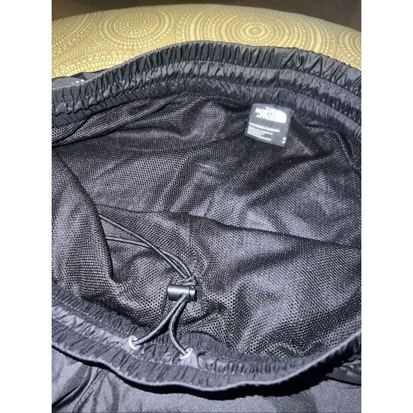 The North Face Windwall Hydrenaline pants - Picture 3 of 3